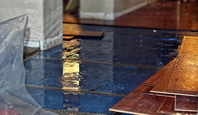 floor water damage restoration